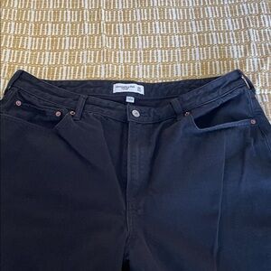 Abercrombie & Fitch High Rise Loose Curve Love (short) Black Jeans